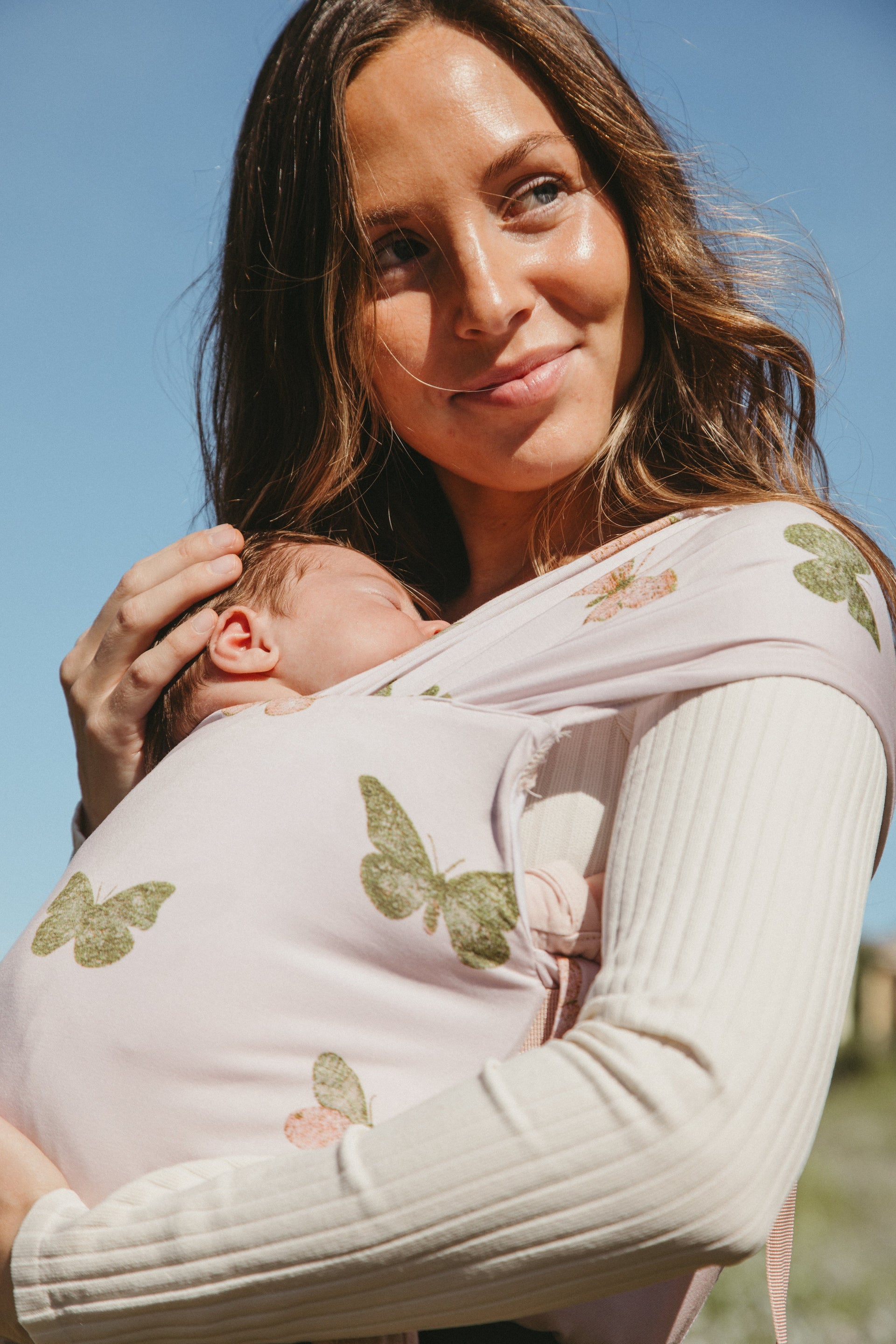 Baby Wrap vs. Baby Ring Sling: Which Is Best?