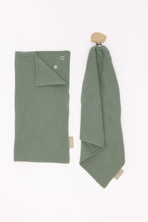 Acadian - Drool Cloth + Clip Set